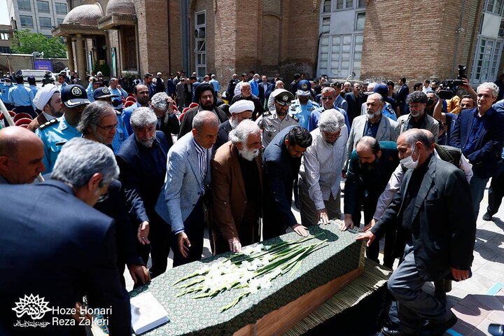 بدرقه یار دیرین انقلاب به سوی آرامگاه ابدی