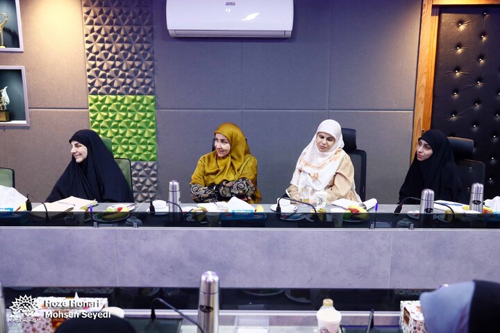 بانوان نویسنده لبنانی