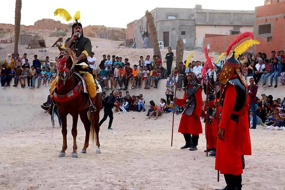 تماشای تعزیه ایرانی در صحرای تونس