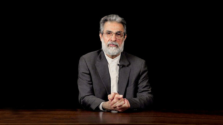 دیدار صمیمانه داستان‌نویسان با قصه‌گوی ظهر جمعه