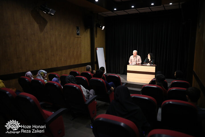 نشست ادبیات افغانستان