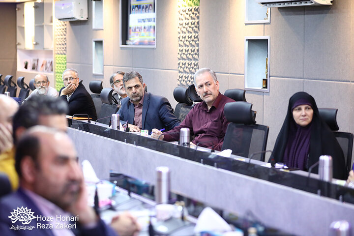 هجدهمین نشست تخصصی اندیشکده ادبیات پایداری