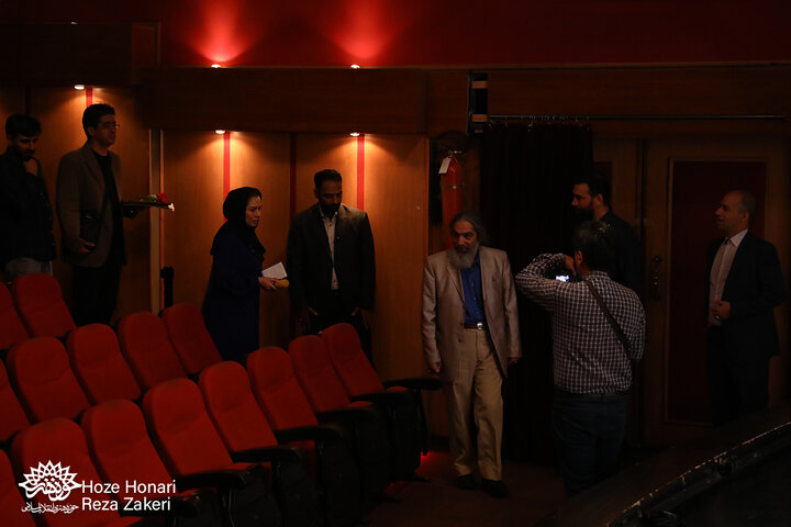 آلبوم «ردیف هفت دستگاه موسیقی ایرانی» اثر «محسن نفر» در حوزه هنری رونمایی شد