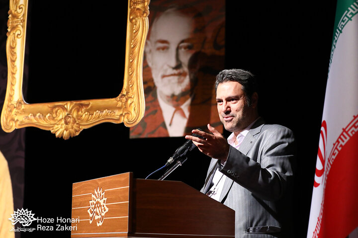 آلبوم «ردیف هفت دستگاه موسیقی ایرانی» اثر «محسن نفر» در حوزه هنری رونمایی شد