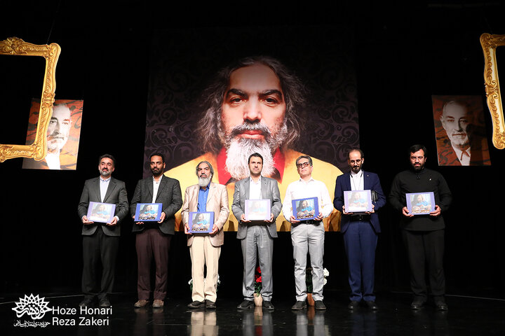 آلبوم «ردیف هفت دستگاه موسیقی ایرانی» اثر «محسن نفر» در حوزه هنری رونمایی شد