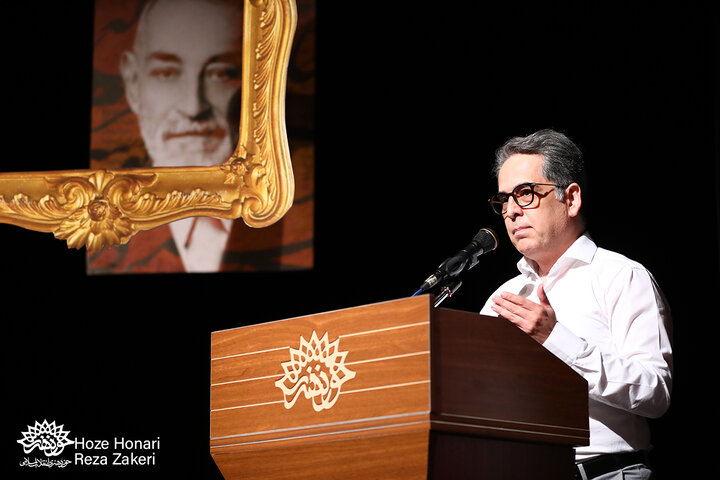 آلبوم «ردیف هفت دستگاه موسیقی ایرانی» اثر «محسن نفر» در حوزه هنری رونمایی شد