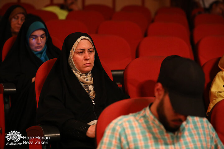 آلبوم «ردیف هفت دستگاه موسیقی ایرانی» اثر «محسن نفر» در حوزه هنری رونمایی شد
