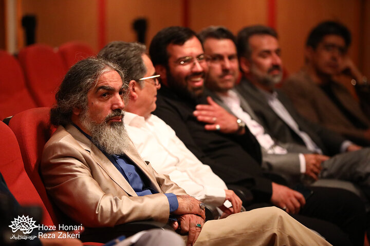 آلبوم «ردیف هفت دستگاه موسیقی ایرانی» اثر «محسن نفر» در حوزه هنری رونمایی شد