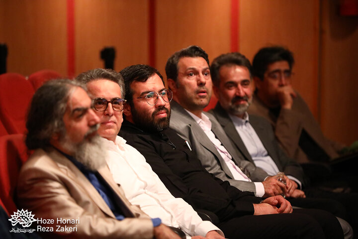 آلبوم «ردیف هفت دستگاه موسیقی ایرانی» اثر «محسن نفر» در حوزه هنری رونمایی شد