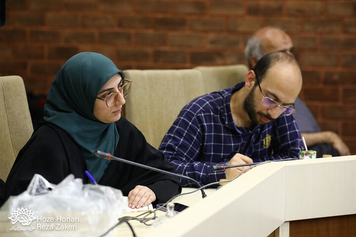 آیین رونمایی از کتاب شمایل صبح