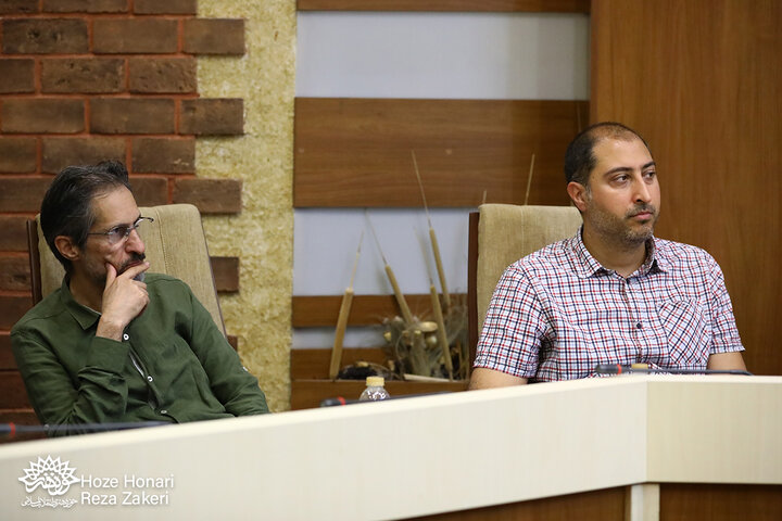 آیین رونمایی از کتاب شمایل صبح