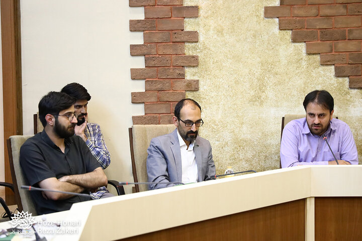 آیین رونمایی از کتاب شمایل صبح