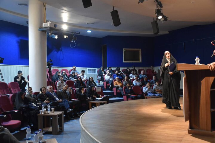 دفتر هنر و ادبیات پیشرفت