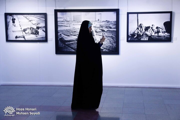 نمایشگاه عکس «بازخوانیِ یک فاجعه»