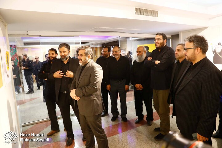 نمایشگاه جدال نار با نور