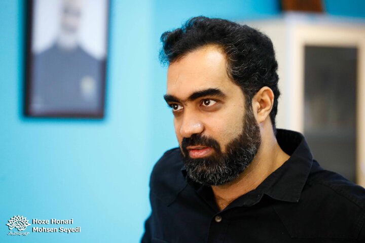 کوروش زارعی