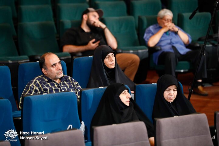 سیصد و چهل و هشتمین برنامه «شب خاطره» حوزه هنری