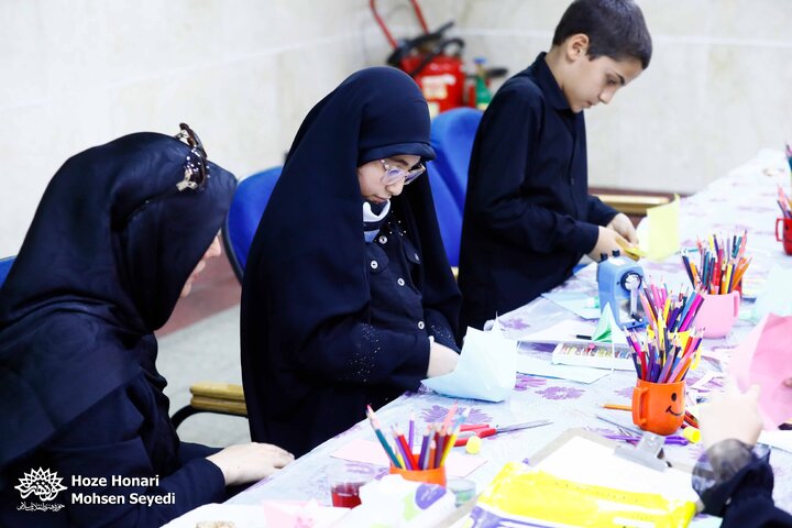 سیصد و چهل و هشتمین برنامه «شب خاطره» حوزه هنری