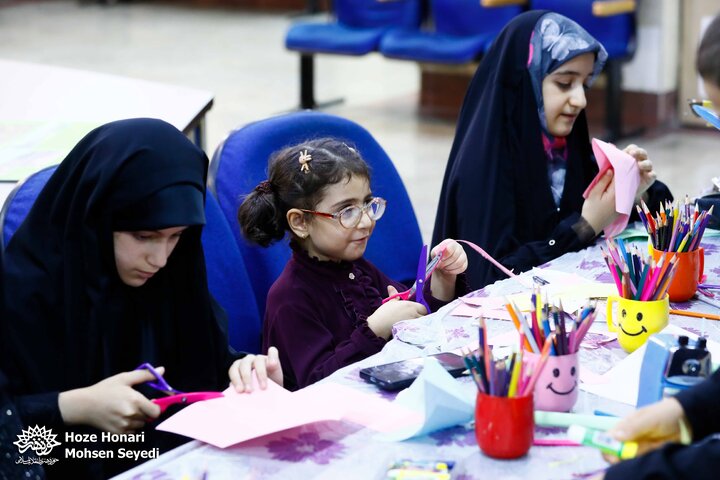 سیصد و چهل و هشتمین برنامه «شب خاطره» حوزه هنری