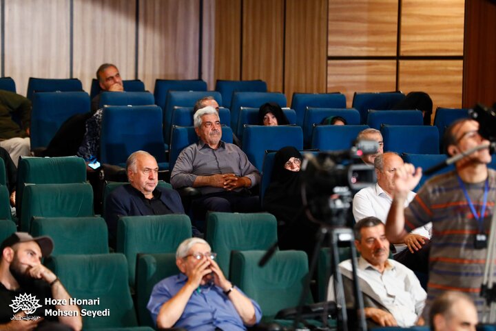 سیصد و چهل و هشتمین برنامه «شب خاطره» حوزه هنری