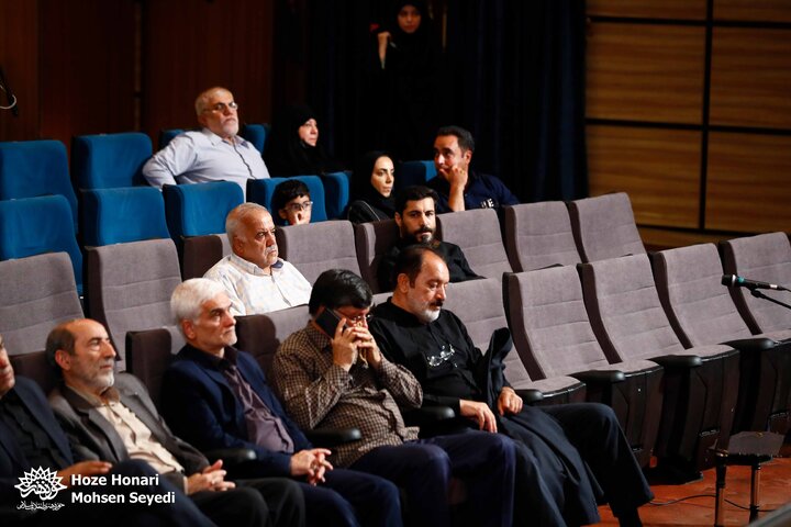 سیصد و چهل و هشتمین برنامه «شب خاطره» حوزه هنری