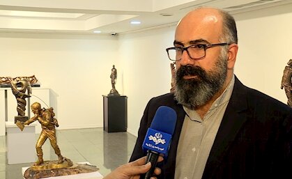 پیام تبریک مدیر مرکز هنرهای تجسمی حوزه هنری به مناسبت روز خبرنگار