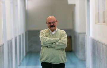 پیام تسلیت مدیر مرکز ترجمه حوزه هنری در پی درگذشت کوروش صفوی