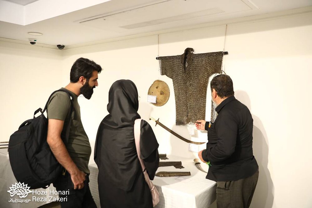 شبی به امتداد عاشورا