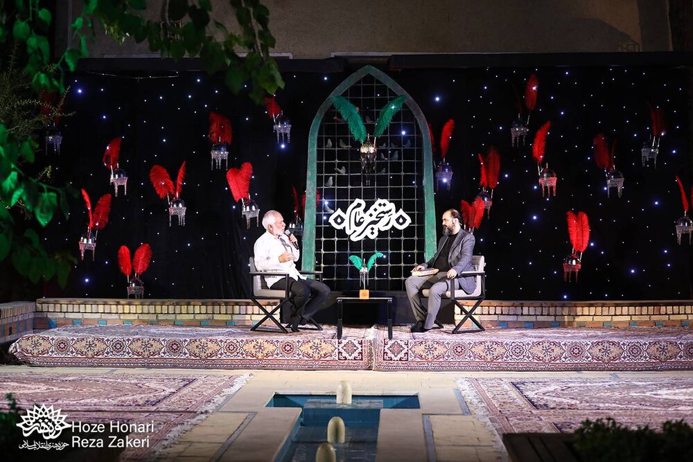 شبی به امتداد عاشورا