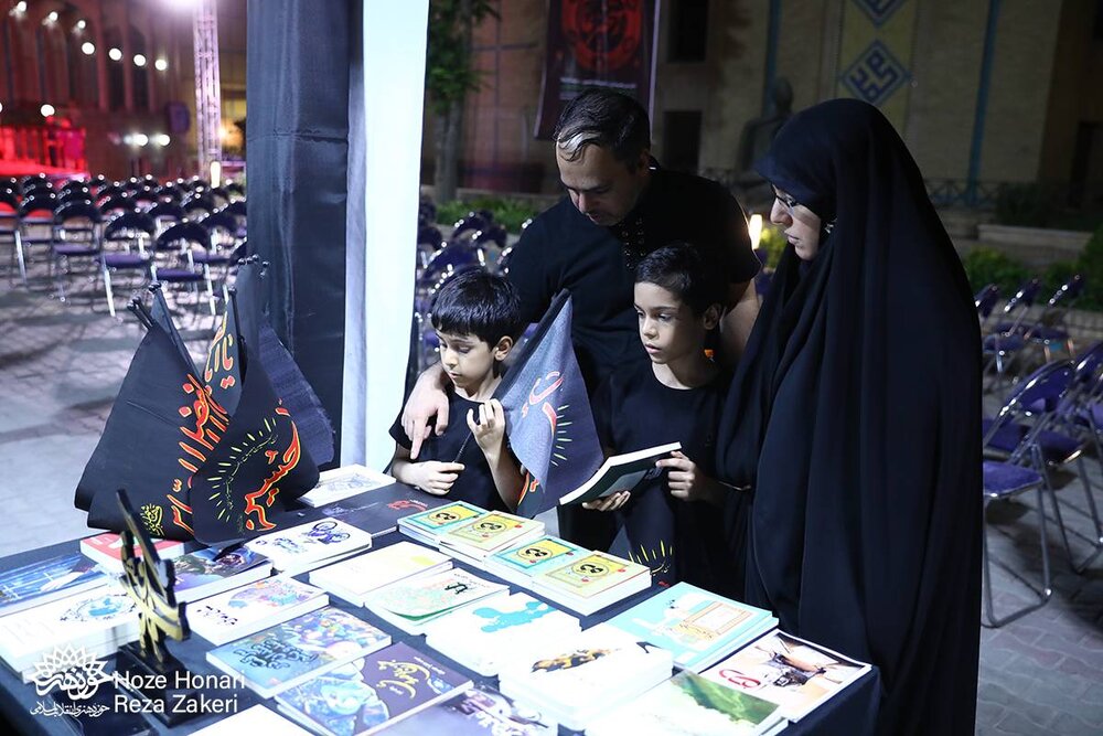 شبی به امتداد عاشورا