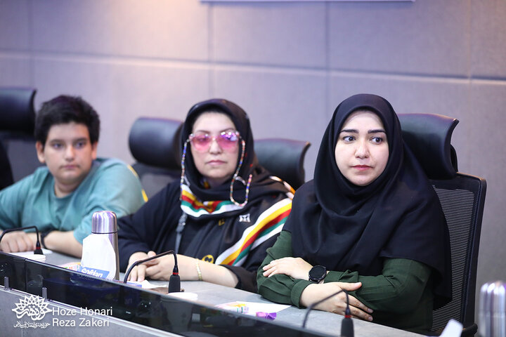 اندیشکده ادبیات پایداری