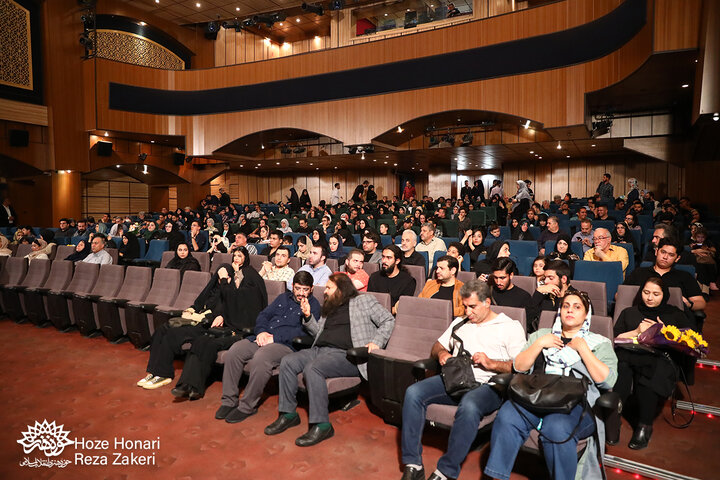 گزارش تصویری/ پنجمین شب رویداد عاشورایی رستخیز عام