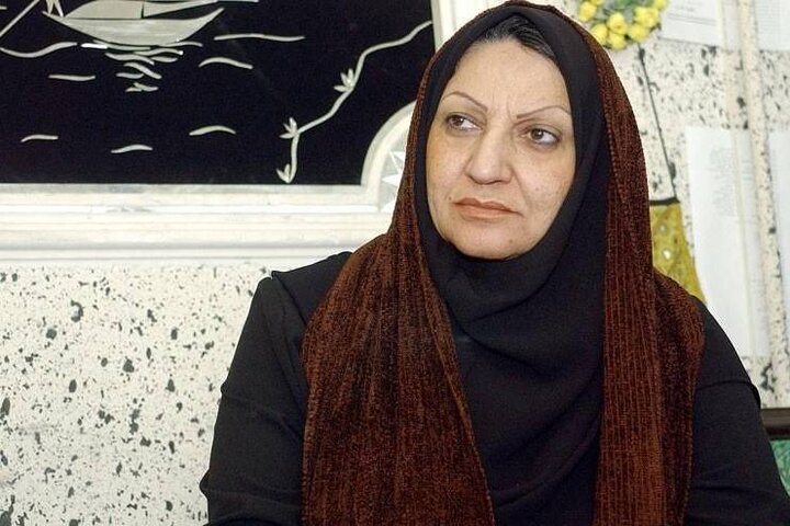 تقریظ رهبری نشانه نگاه تیزبین و اشراف‌ ایشان به حوزه ادبیات است