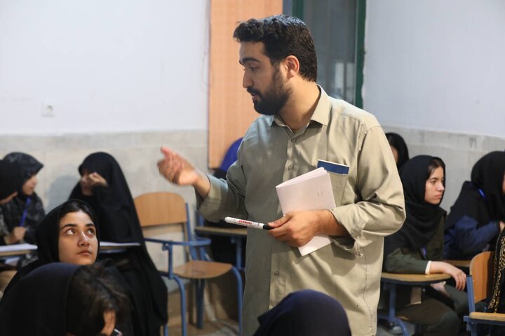 گزارش تصویری/ کارگاه‌ها و کلاس‌های پویش کتابخوانی «هیس طوری»