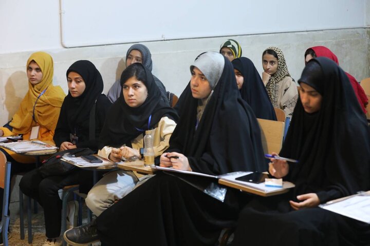 گزارش تصویری/ کارگاه‌ها و کلاس‌های پویش کتابخوانی «هیس طوری»