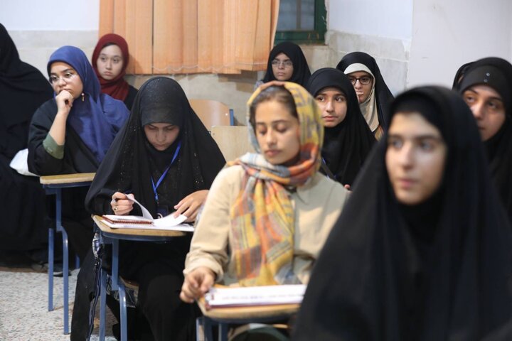 گزارش تصویری/ کارگاه‌ها و کلاس‌های پویش کتابخوانی «هیس طوری»