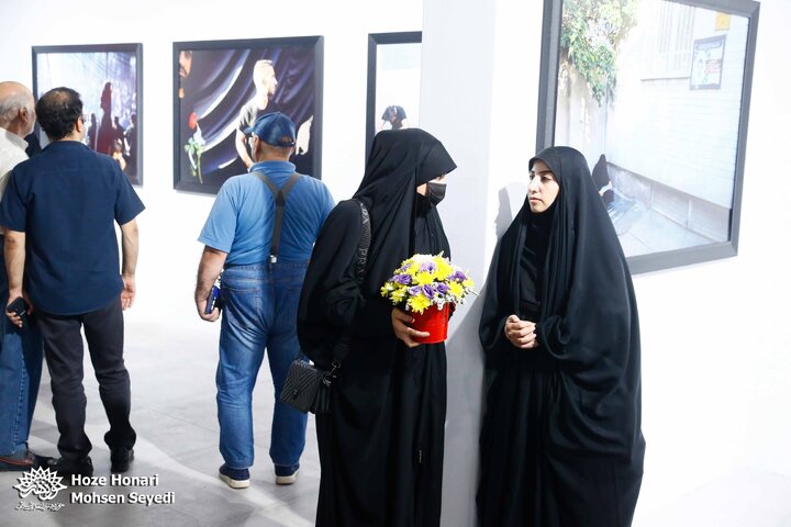 گزارش تصویری/ نمایشگاه عکس «روضه‌ی شهیدان»