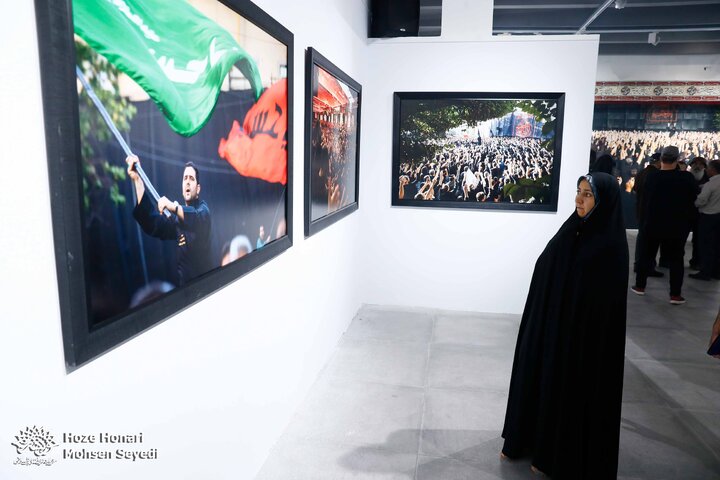 گزارش تصویری/ نمایشگاه عکس «روضه‌ی شهیدان»
