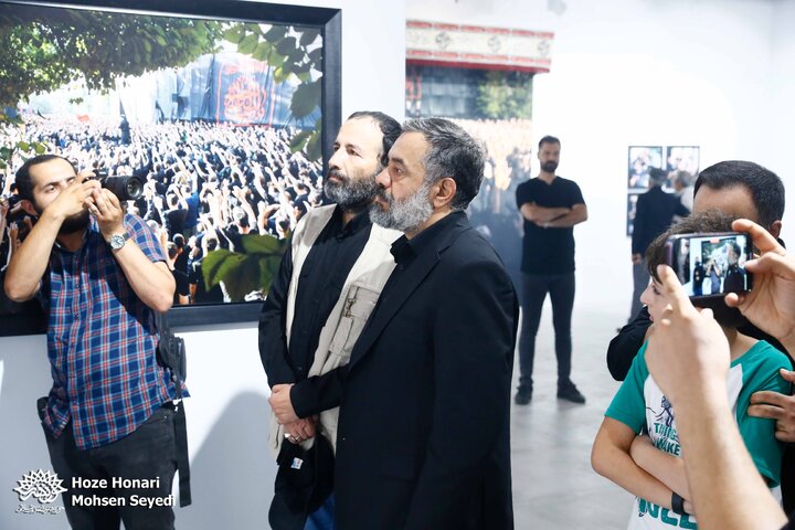 گزارش تصویری/ نمایشگاه عکس «روضه‌ی شهیدان»