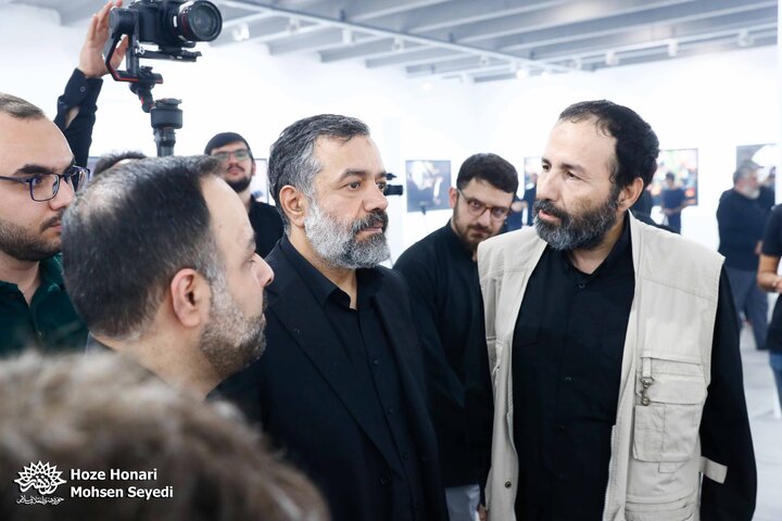 گزارش تصویری/ نمایشگاه عکس «روضه‌ی شهیدان»