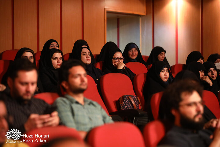 گزارش تصویری/ جلسه توجیهی کارشناسان آزمون ورودی دانشگاه سوره