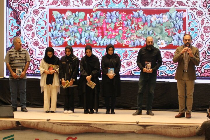 مراسم شب خاطره آبادان و رونمايي از 6 كتاب دفاع مقدس