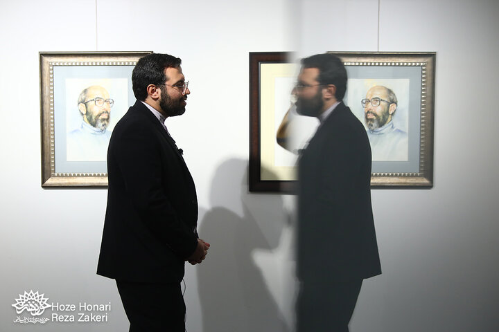 نمایشگاه نقاشی «آبی آسمانی»