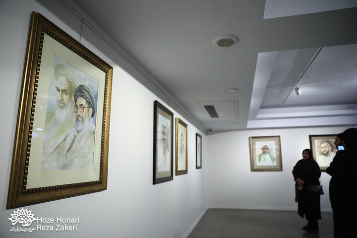 نمایشگاه نقاشی «آبی آسمانی»