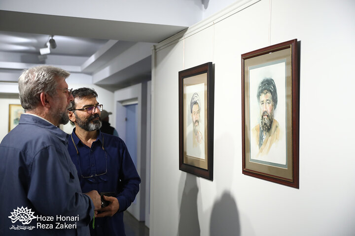 نمایشگاه نقاشی «آبی آسمانی»