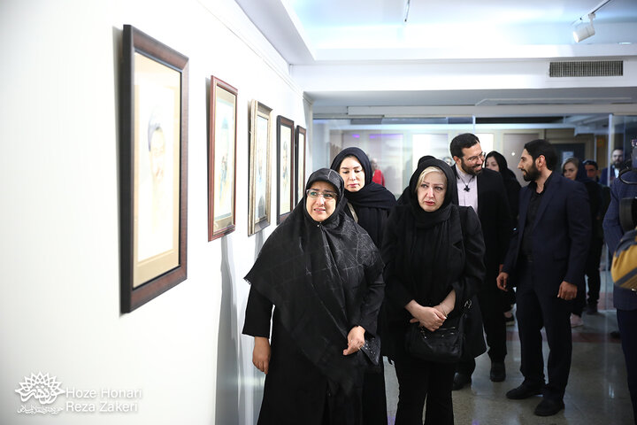 نمایشگاه نقاشی «آبی آسمانی»