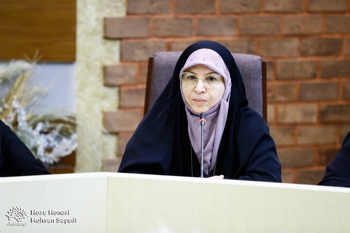 کتاب خط به خط