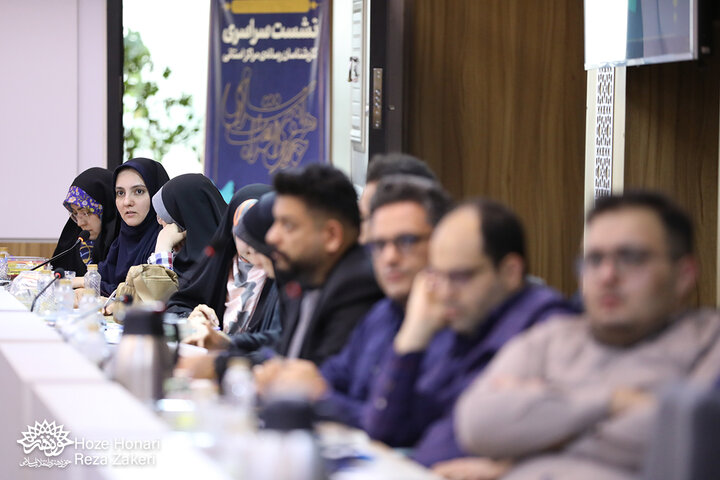 نشست کارشناسان‌ رسانه مراکز استانی حوزه‌هنری