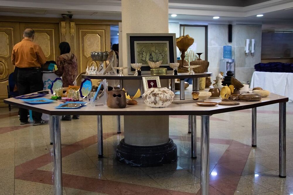 ذائقهسازی و تصویرسازی از مسائل جامعه؛ مهمترین وظیفه دانشجویان