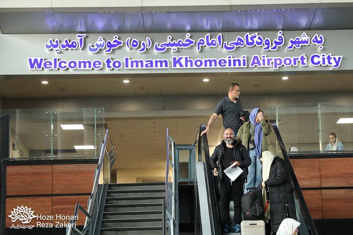 استقبال از مهمانان نمایشگاه کارتون و کاریکاتور آمریکای لاتین